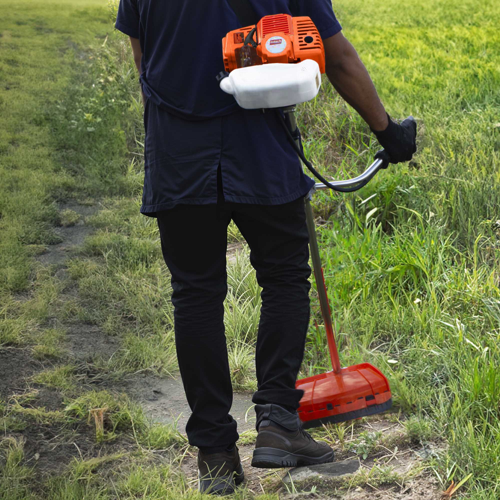 Roçadeira a gasolina SKIM4200 – INTECH MACHINE